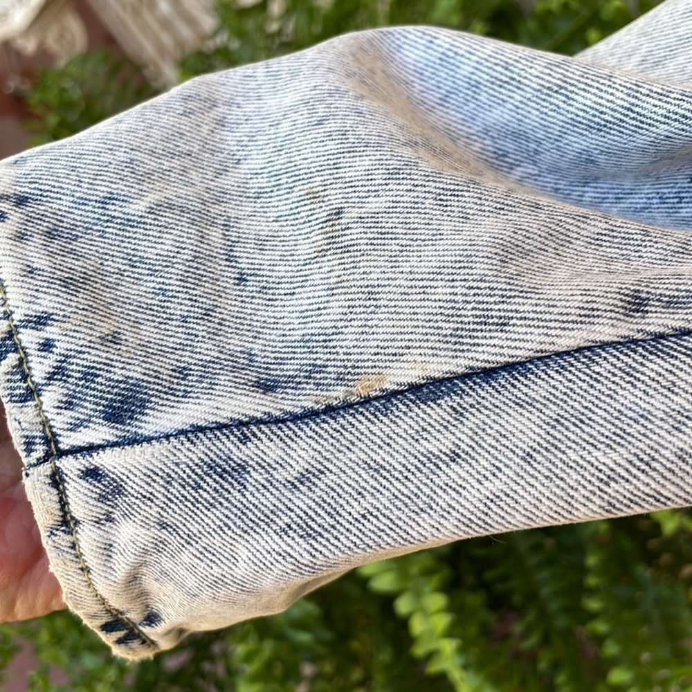 Acid Washed Denim Coat - Picture 12 of 12